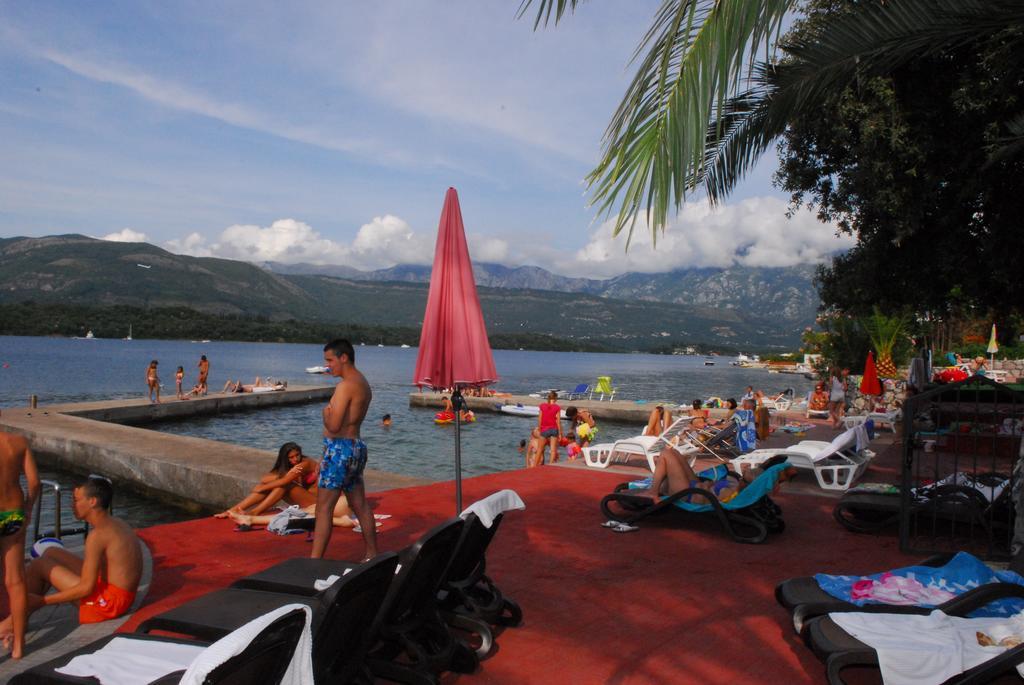 Hotel Vizantija Tivat Exterior photo